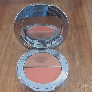 Isamaya Blush And Highlighter